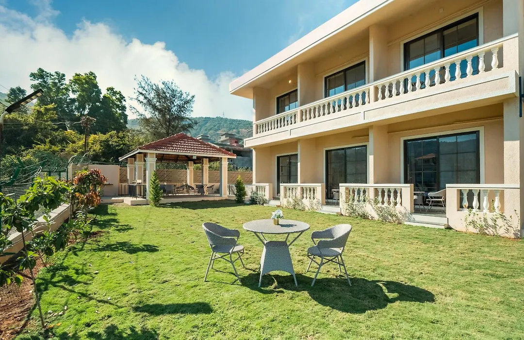 Luxurious Harmony Villa, Large Pool & Turf By 23 Villastay-1